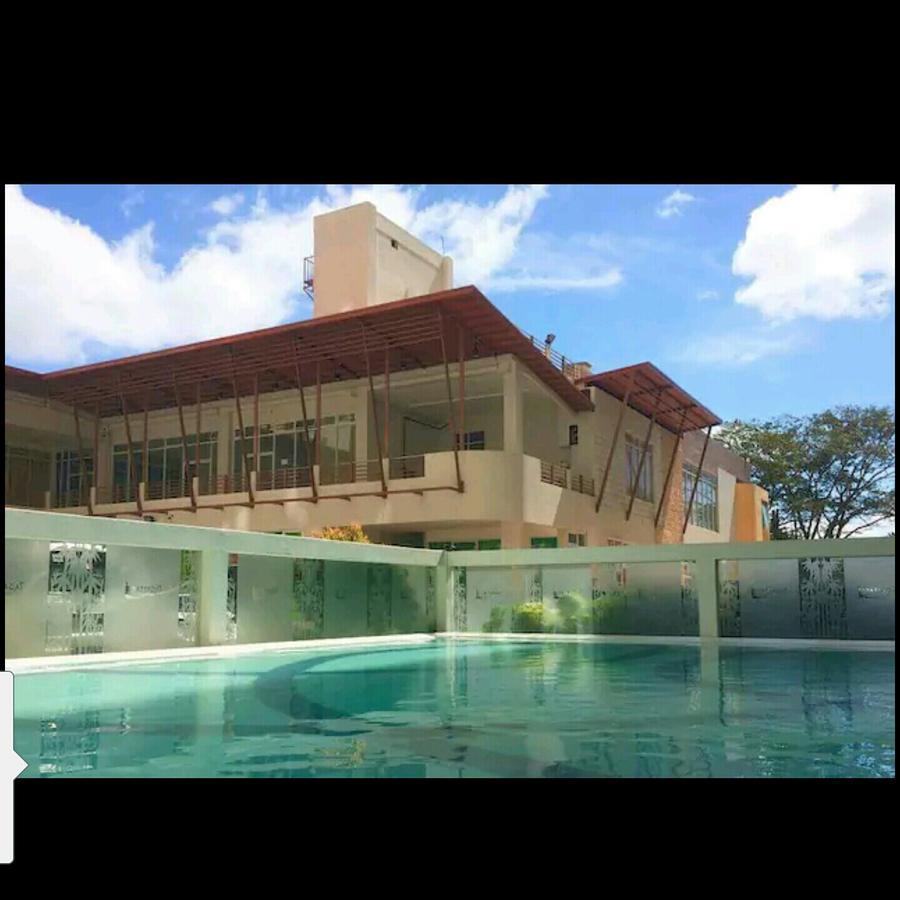 דירות טגאיטאי Light And Chic - Tagaytay Vacation Pad מראה חיצוני תמונה